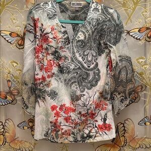JM Collection Summer Shine Floral Rhinestone V-neck Long Sleeve Women’s Top NWT